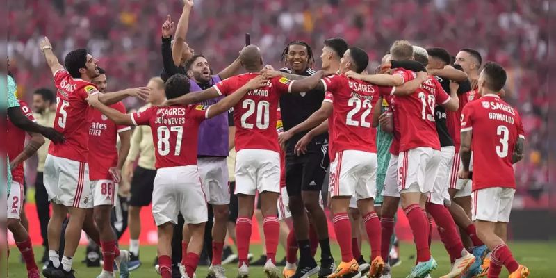 Dù Benfica không chiến thắng nhưng có tinh thần bất khuất trên sân